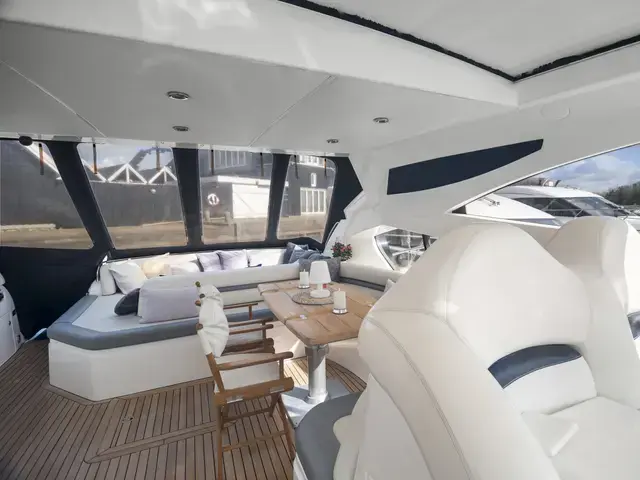 Sunseeker Predator 68