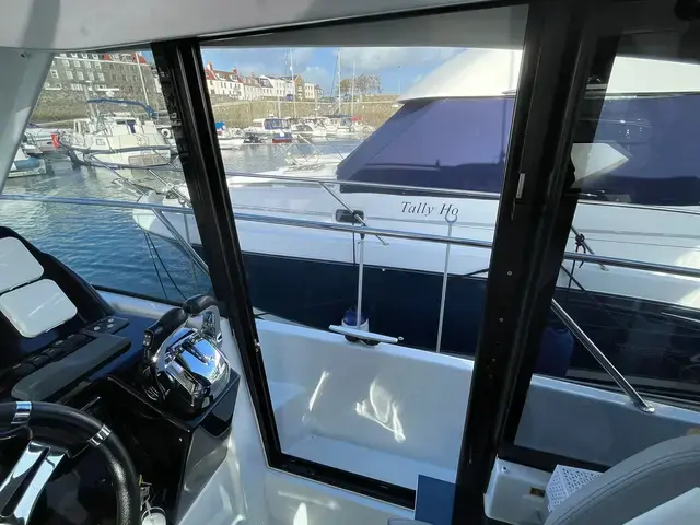 Beneteau Antares 9