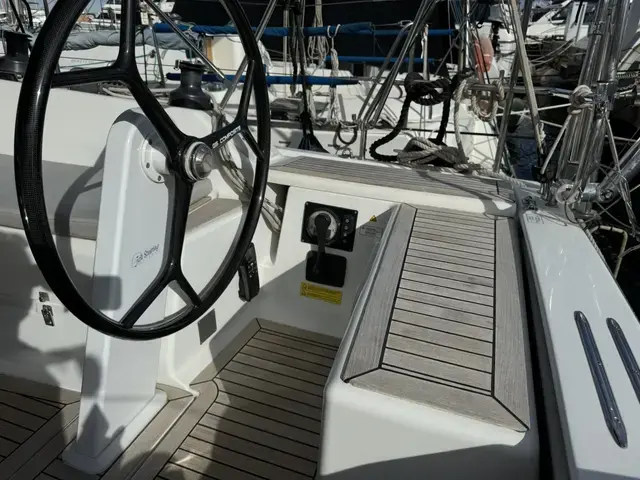 Hanse 385