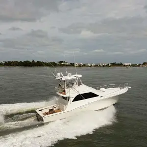 2002 Cabo Flybridge