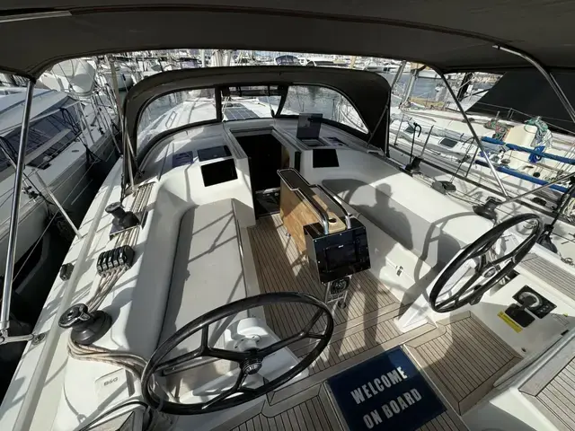 Hanse 385