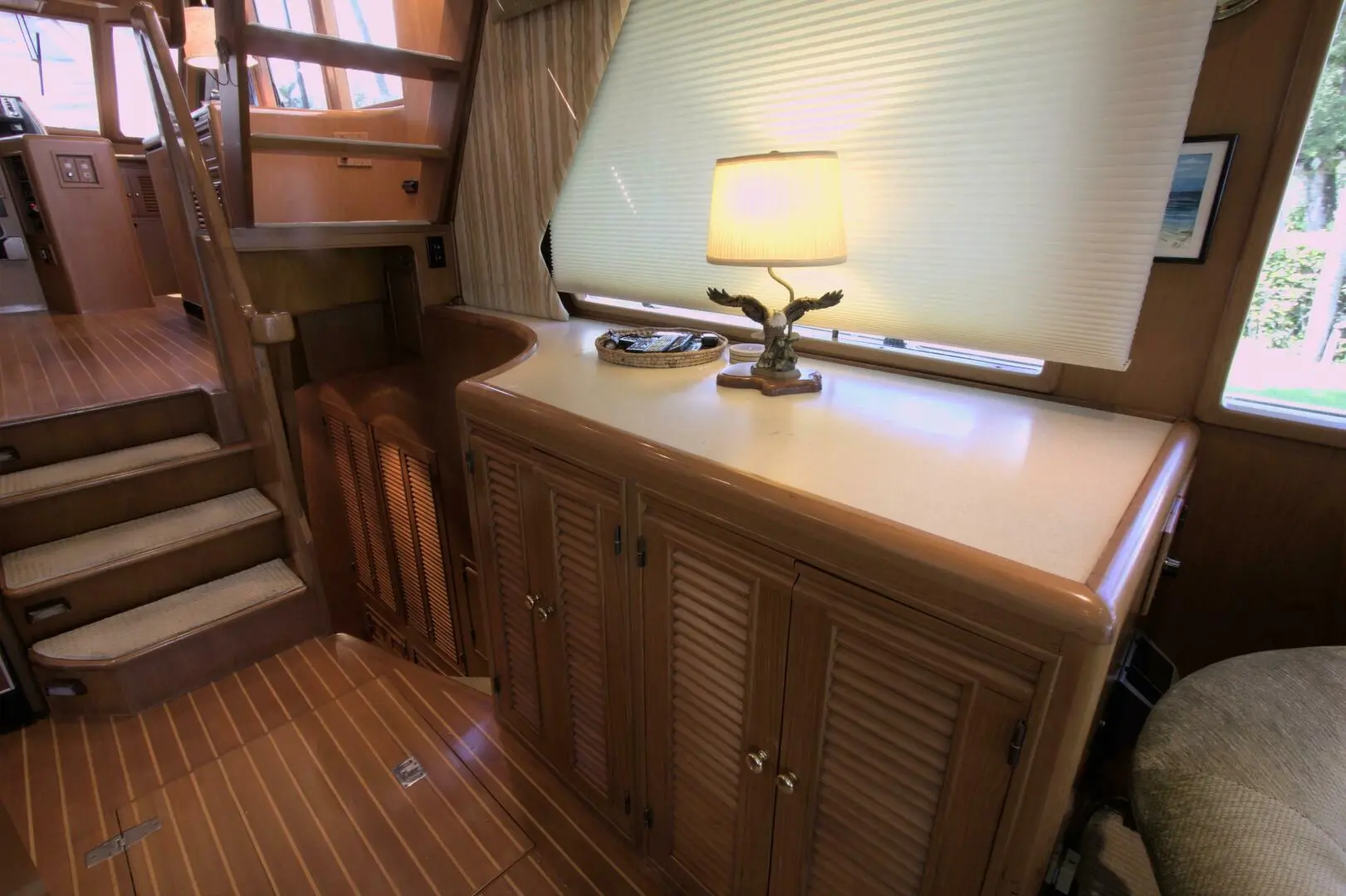 1998 Offshore 58 pilothouse