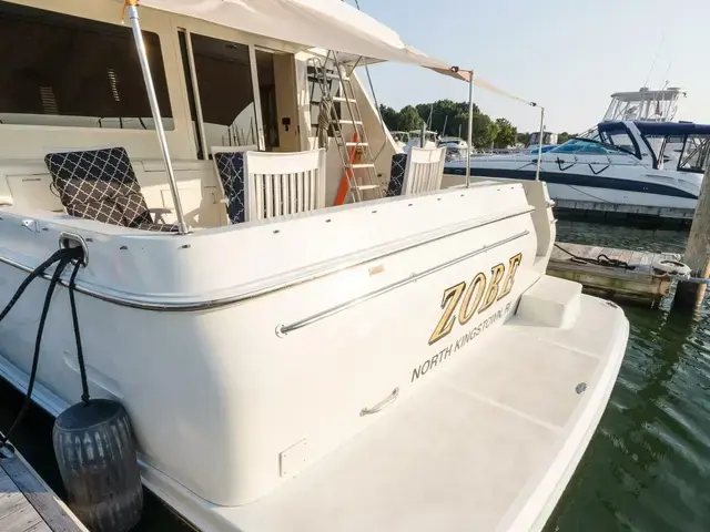 Tollycraft 57 Pilothouse Motor Yacht