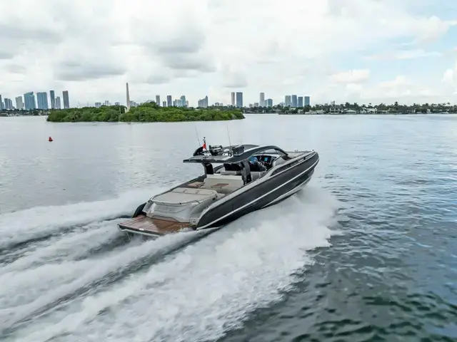 Sacs Rebel 55