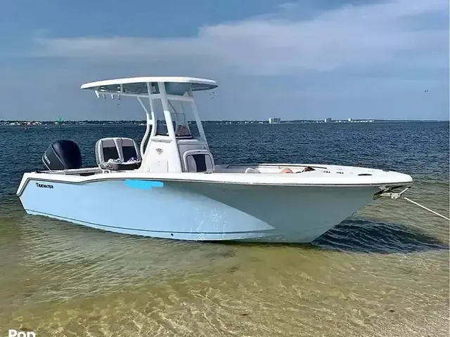 Tidewater Boats 232 CC Adventure