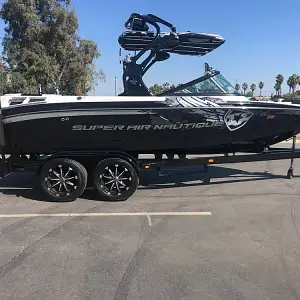 2010 Super Air Nautique 210 TE