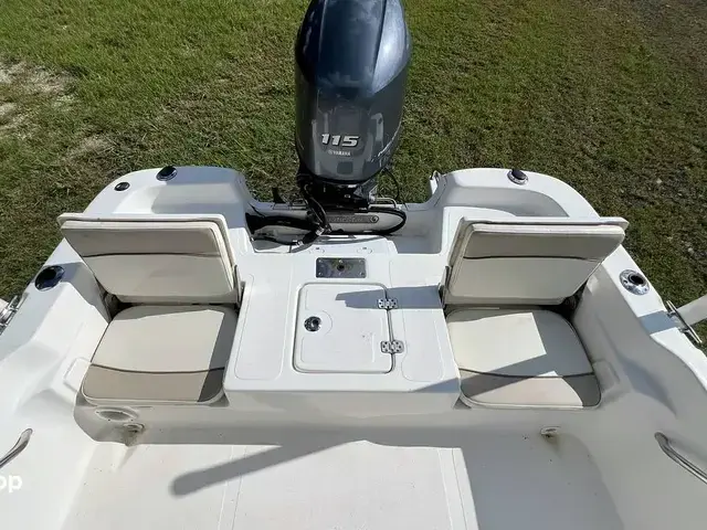 NauticStar Boats Sport-Bay 2140