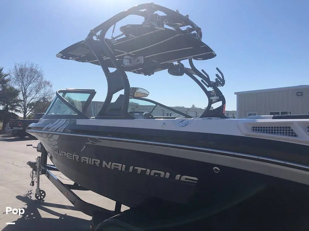 2010 Nautique super air 210