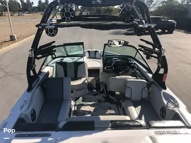 Nautique Super Air 210