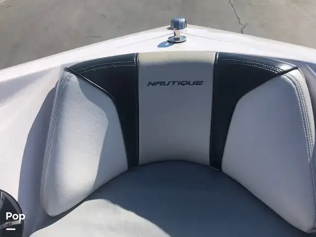 Nautique Super Air 210