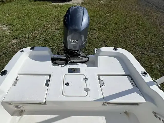 NauticStar Boats Sport-Bay 2140