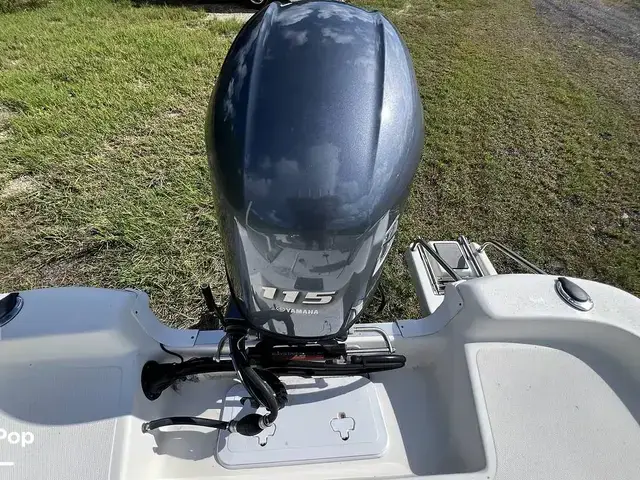 NauticStar Boats Sport-Bay 2140