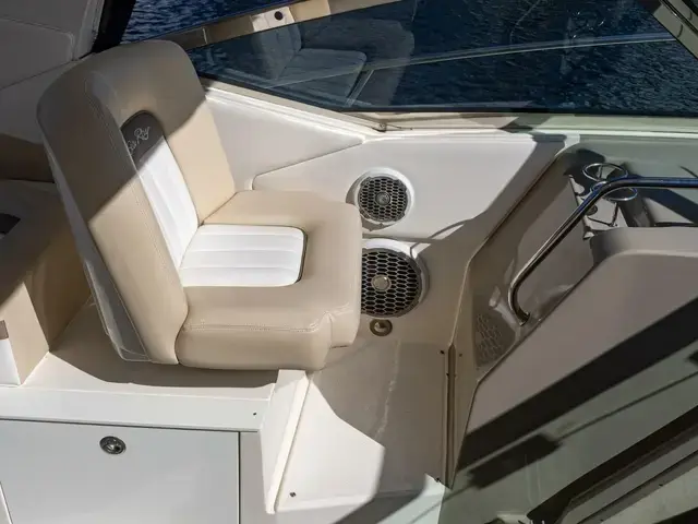 Sea Ray 37