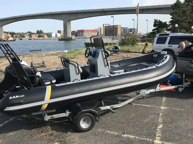 Zar Mini Boats DL16