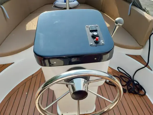 Maxima boats 485