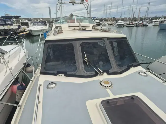 Aquastar 33 Aft Cabin