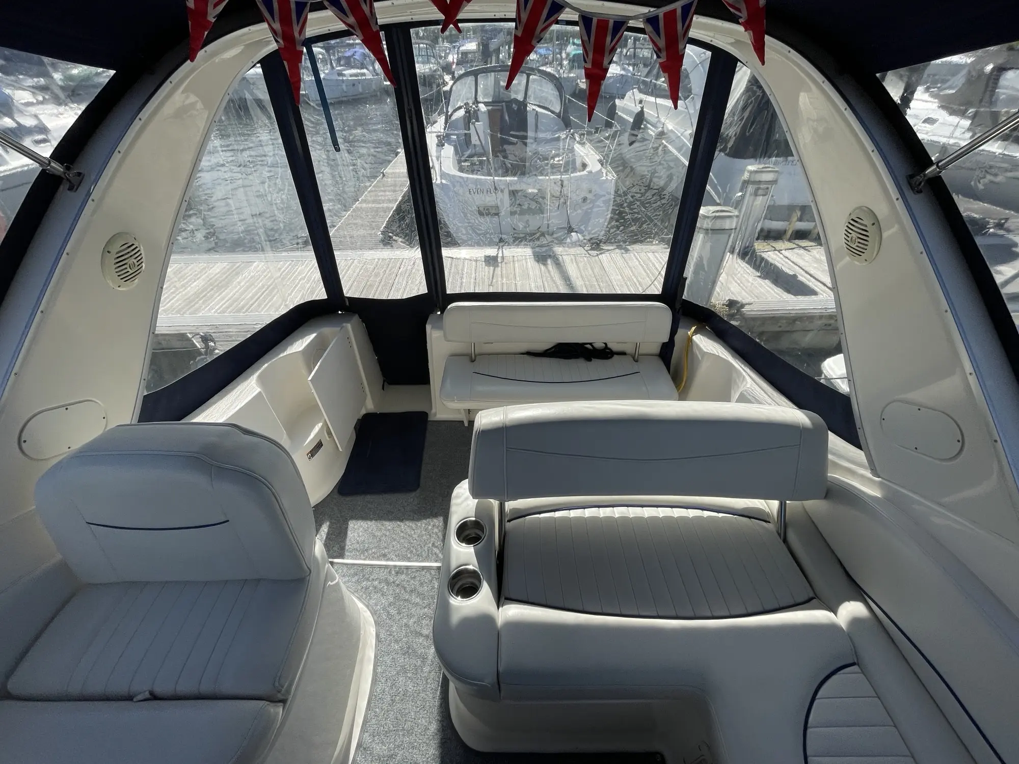 2004 Bayliner 285