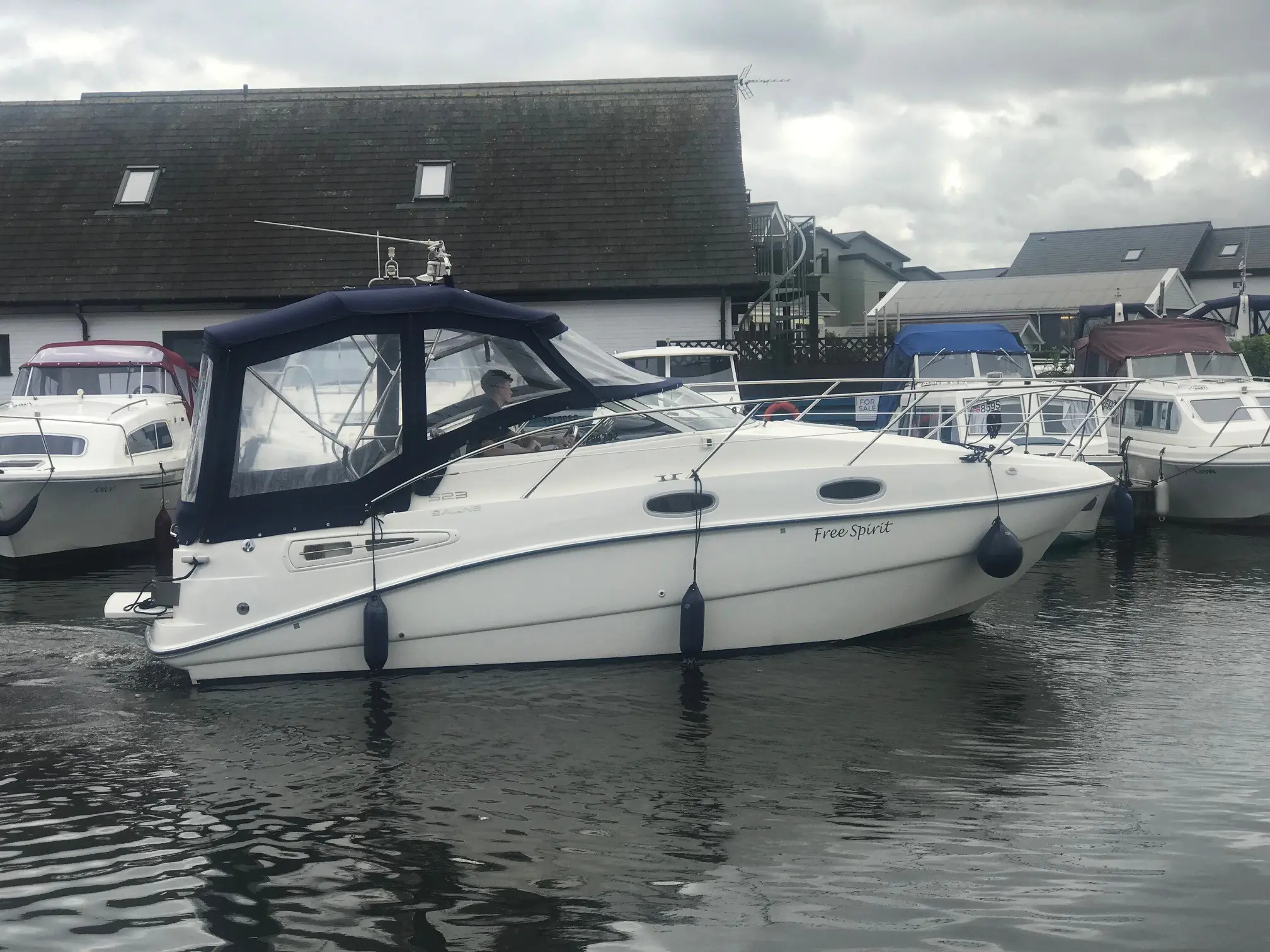 2003 Sealine s23