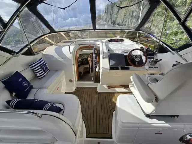 Fairline Phantom 43 Aft Cabin