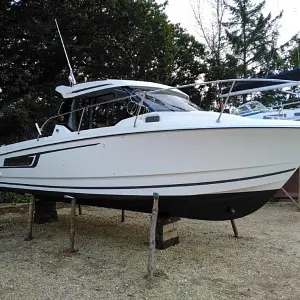 2016 Jeanneau Merry Fisher 795