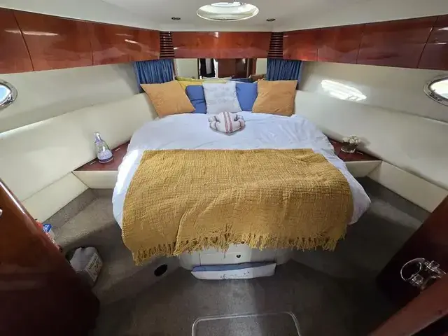 Fairline Phantom 43 Aft Cabin