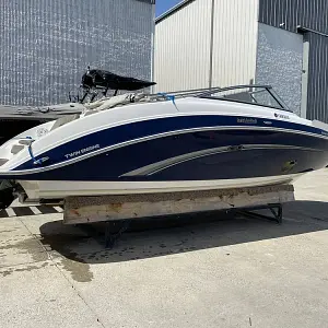 2011 Yamaha 242 Limited