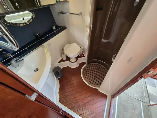 Fairline Phantom 43 Aft Cabin