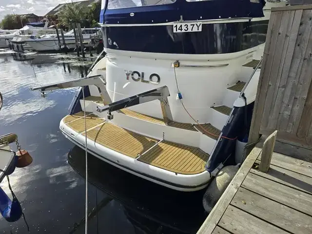 Fairline Phantom 43 Aft Cabin