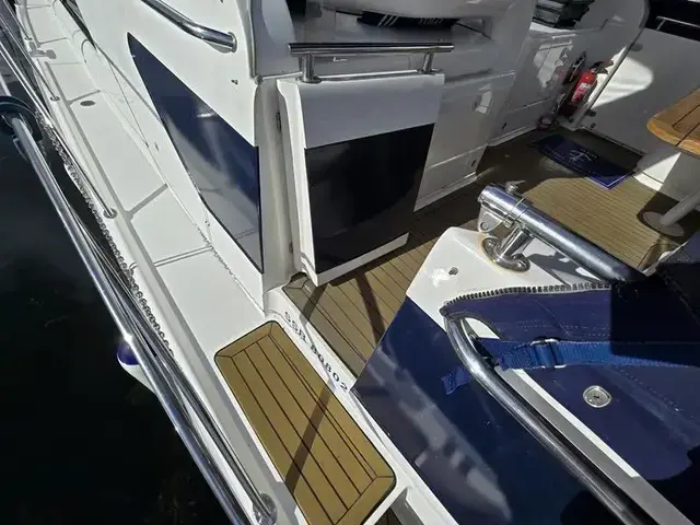 Fairline Phantom 43 Aft Cabin