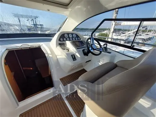 2012 Bavaria 43 ht