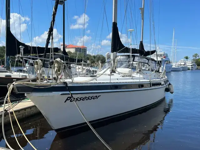 Morgan Out Island Ketch