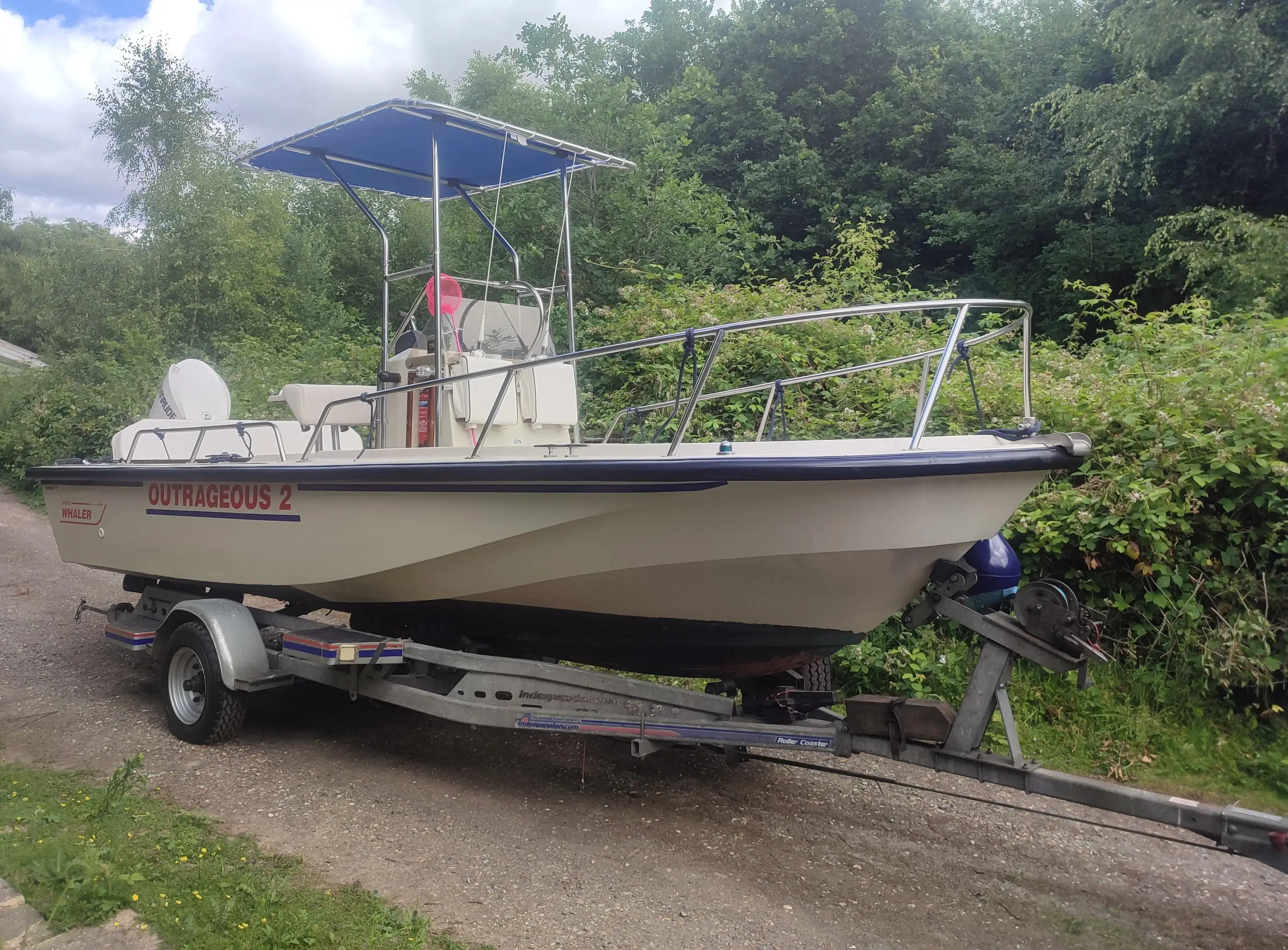 2017 Boston Whaler 18 outrage