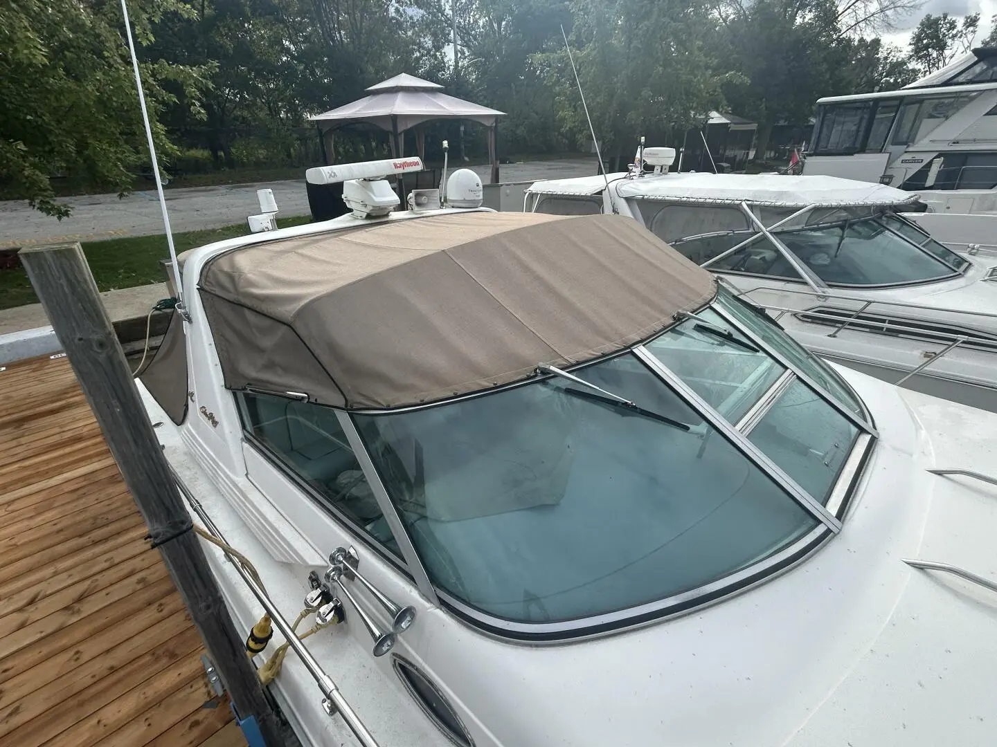 1994 Sea Ray 400 express cruiser