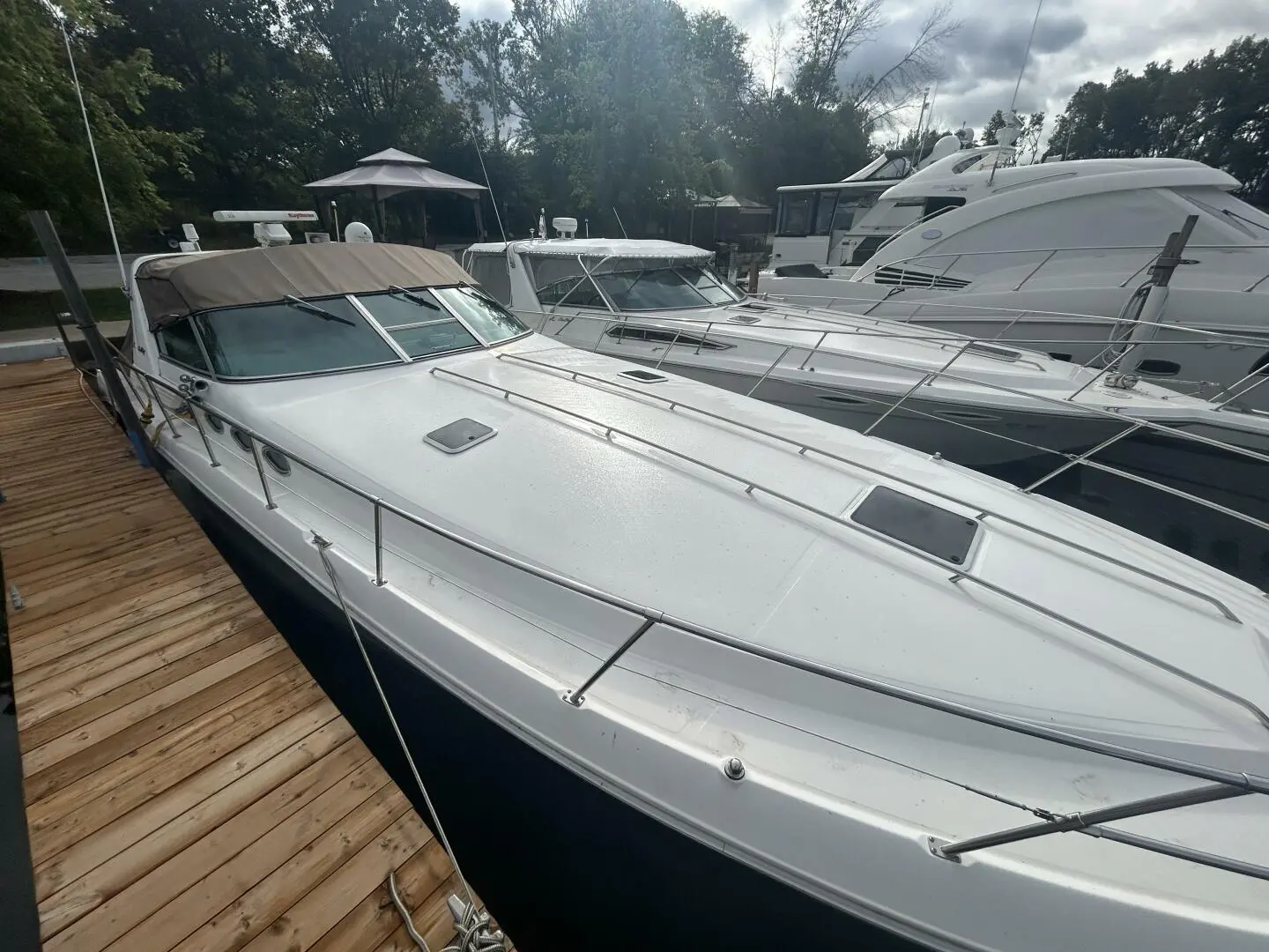 1994 Sea Ray 400 express cruiser