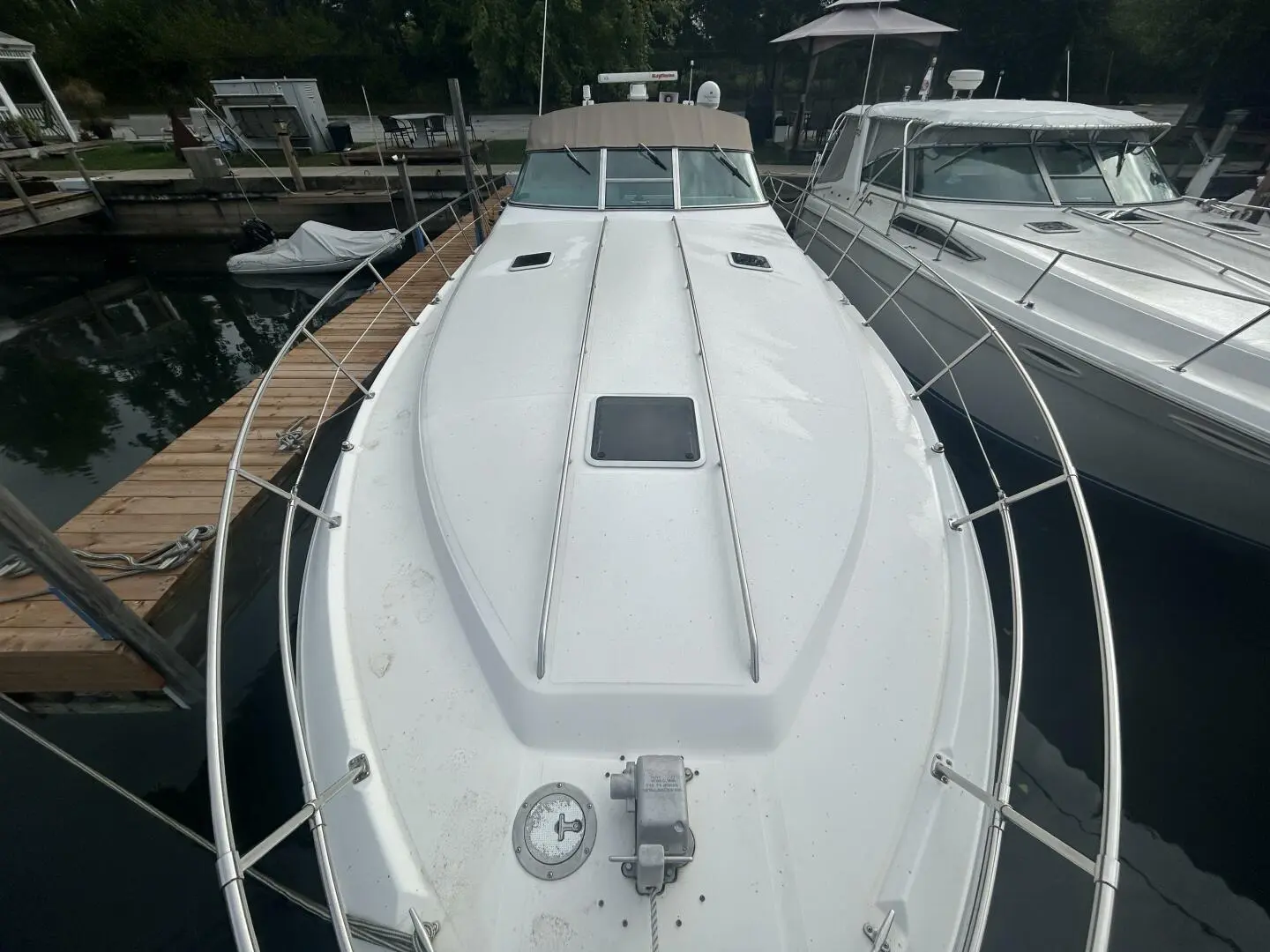 1994 Sea Ray 400 express cruiser