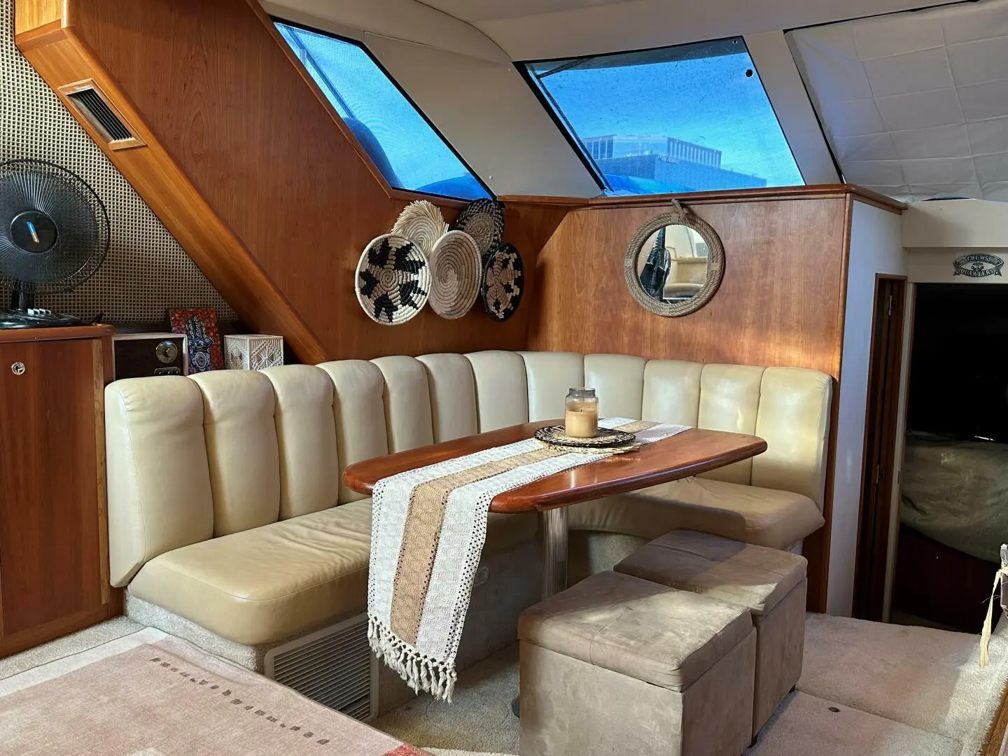 2002 Silverton 39 motor yacht