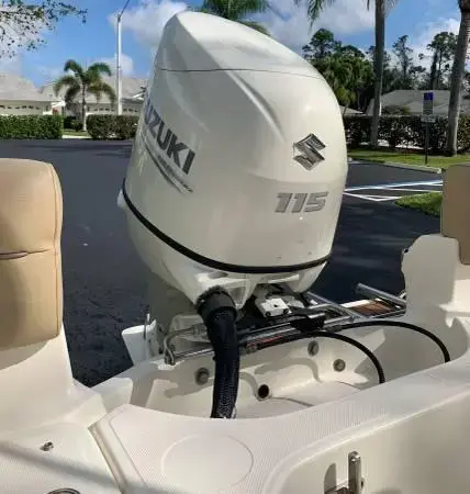 2019 Pioneer 222 islander