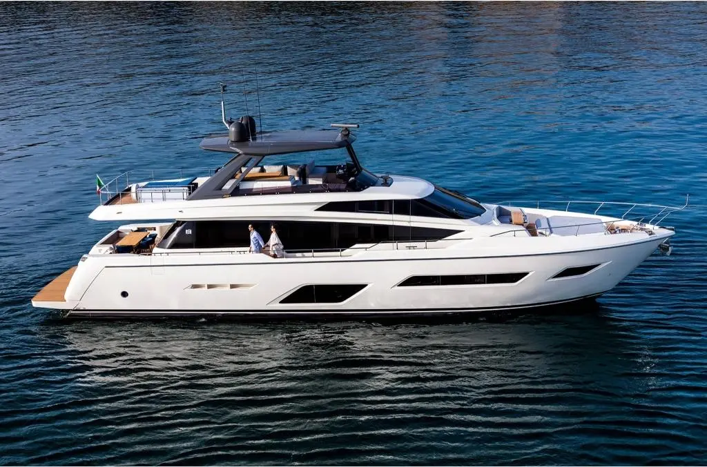 2024 Ferretti 780