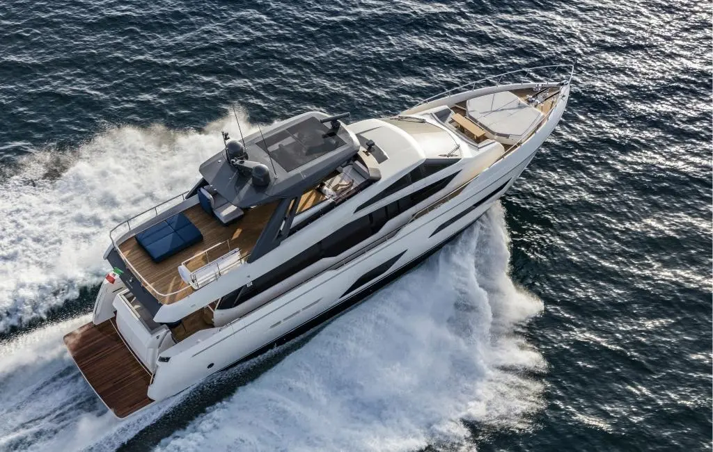 2024 Ferretti 780