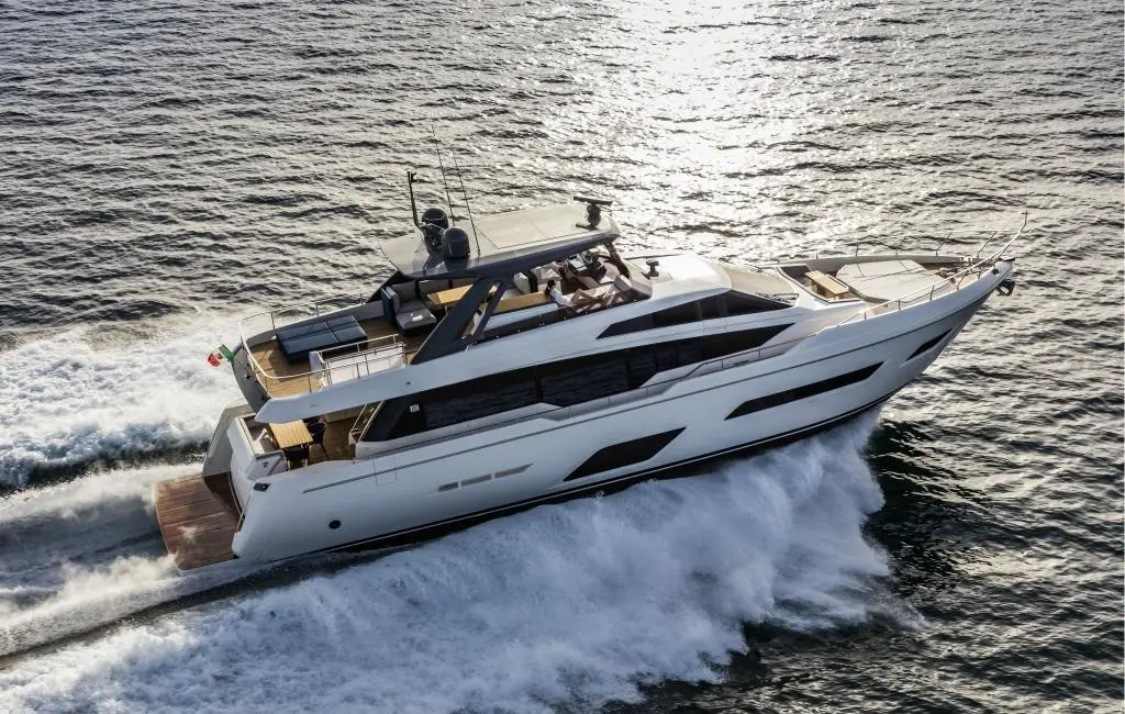 2024 Ferretti 780