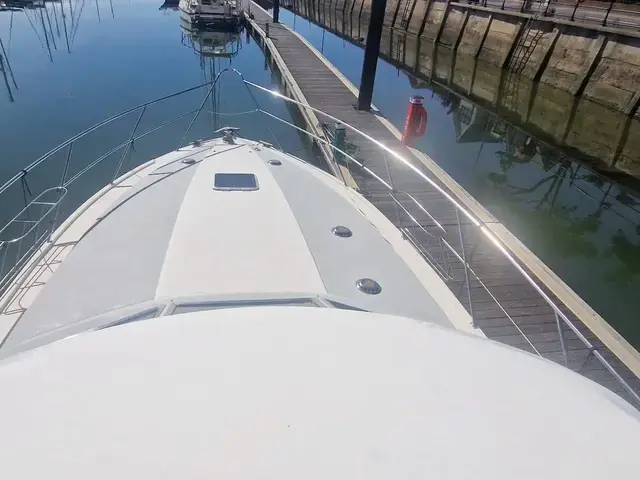 Fairline 43