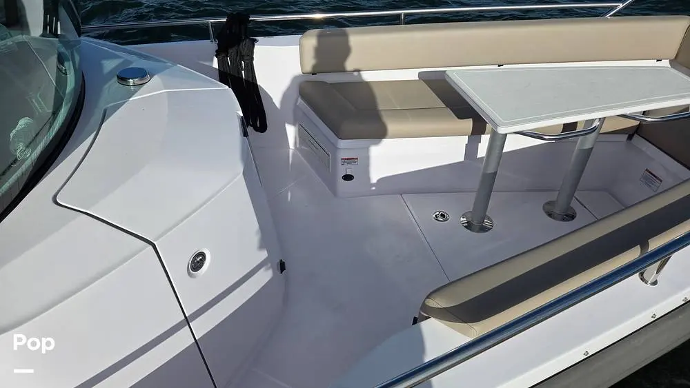 2023 Axopar 28 cabin