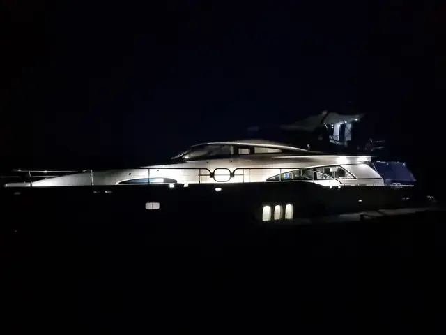 Fairline Squadron 74