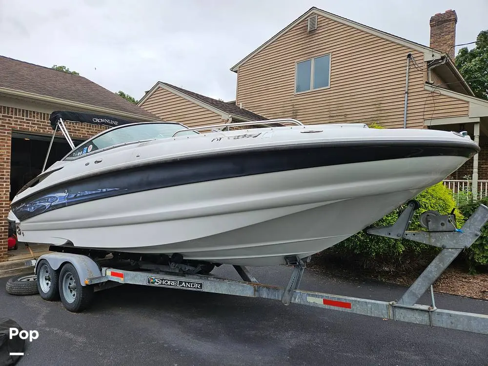 2005 Crownline 240 ex