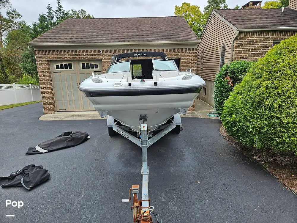 2005 Crownline 240 ex