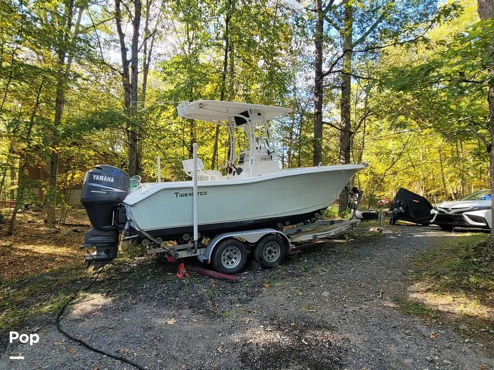 2010 Tidewater Boats 216 cc adventure