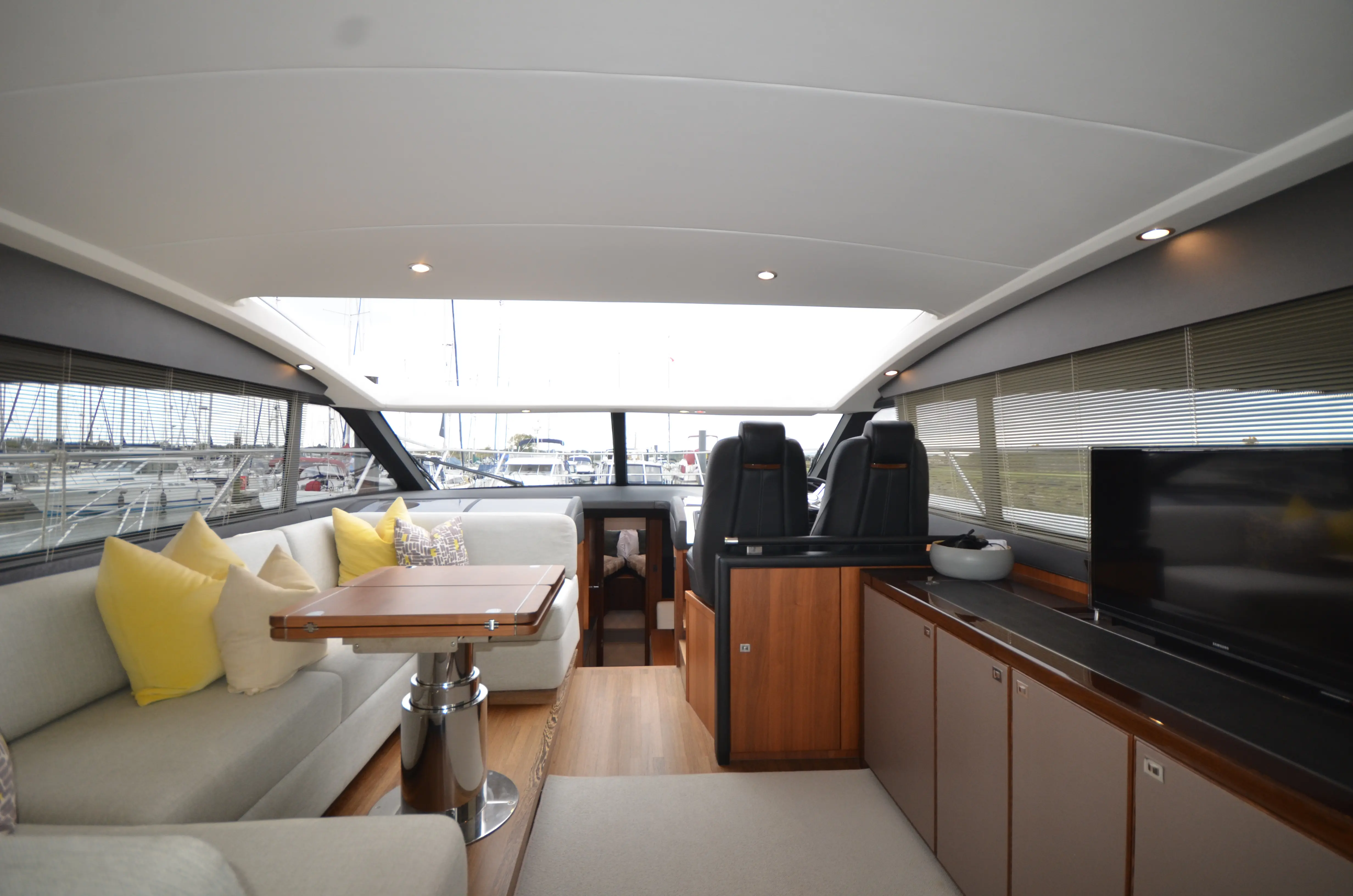 2014 Princess v52