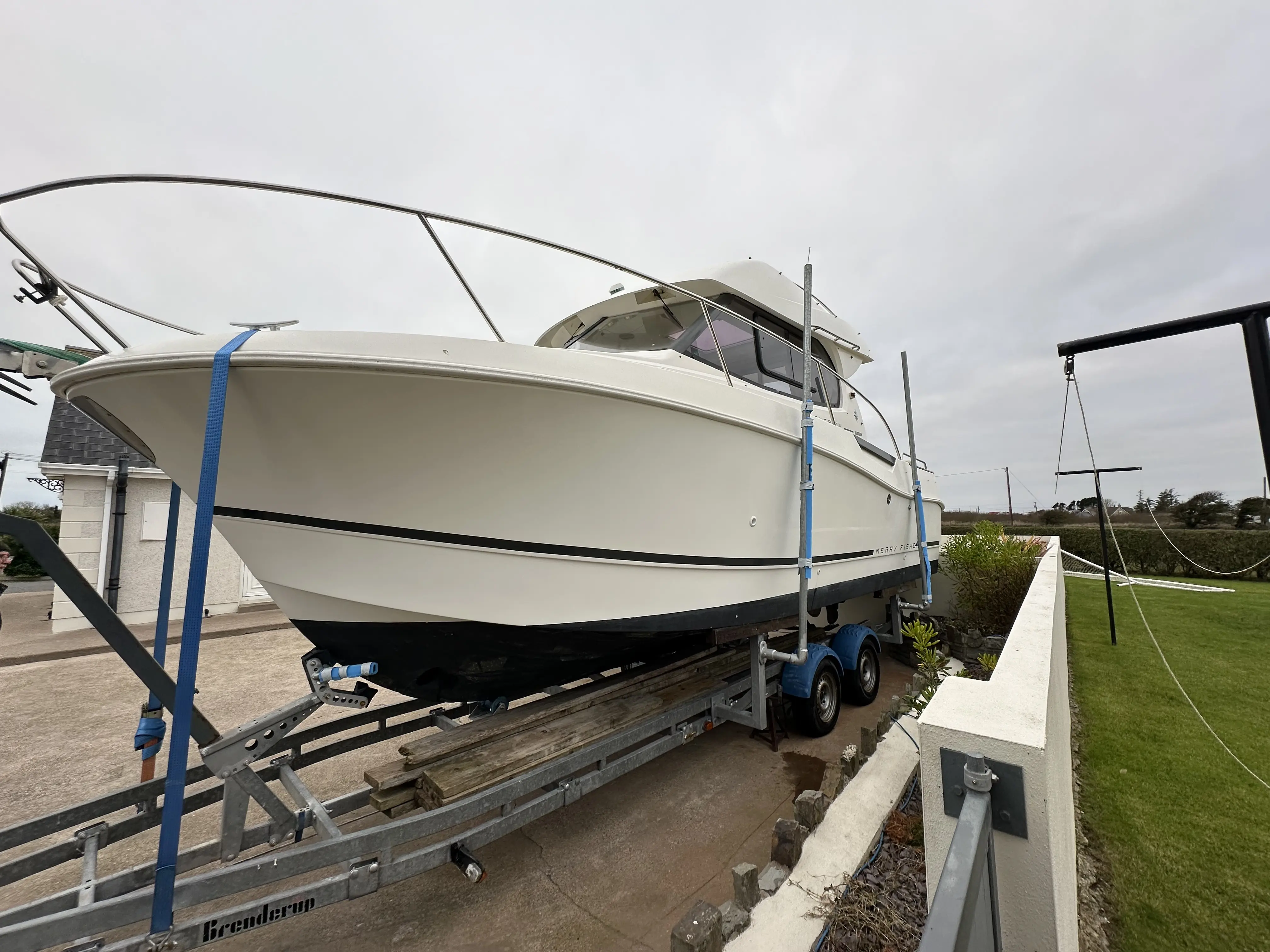 2010 Jeanneau merry fisher 815