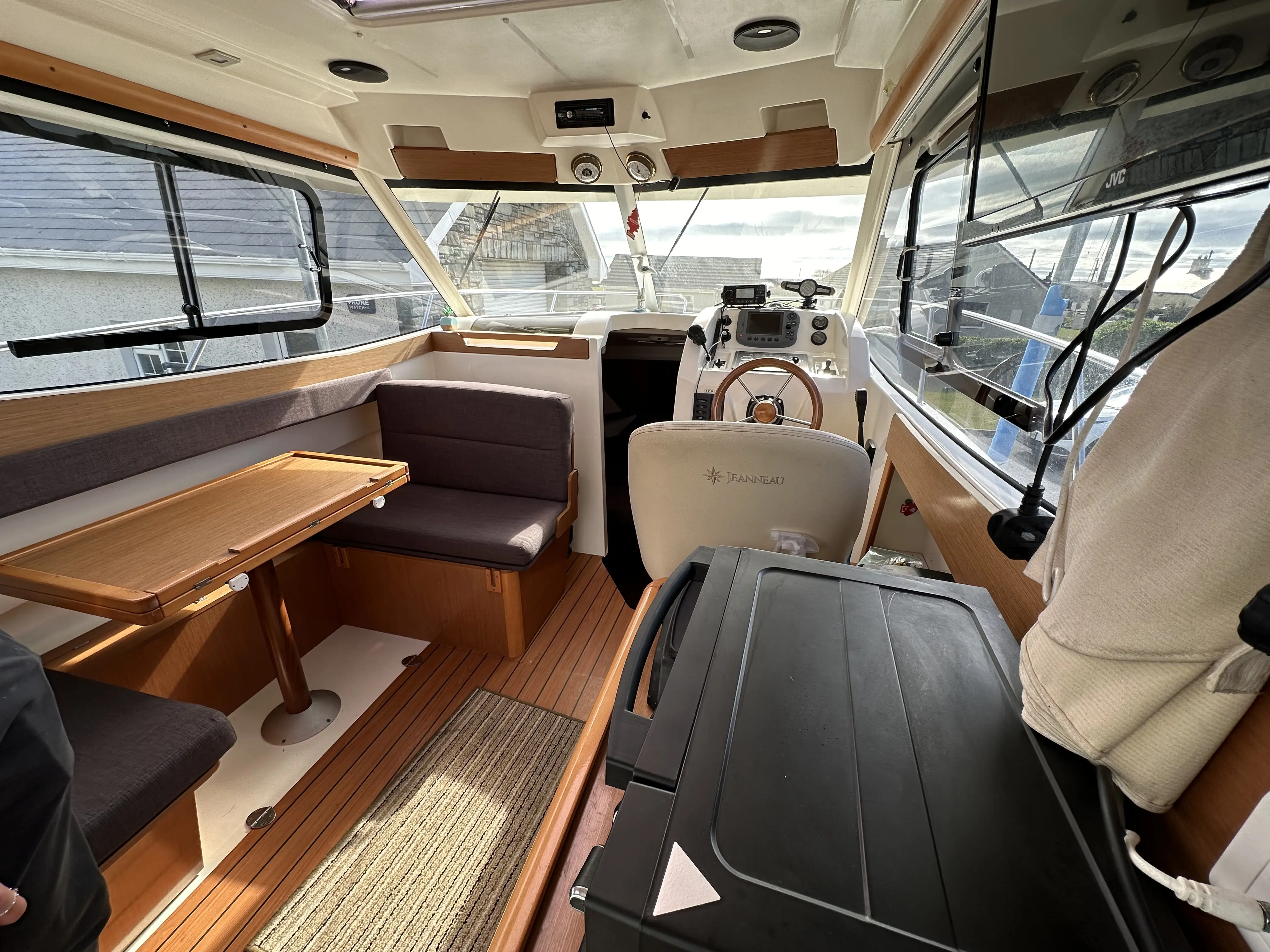 2010 Jeanneau merry fisher 815