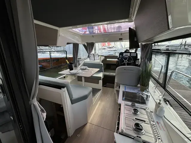 Balt Yacht SunCamper 31 - Electric